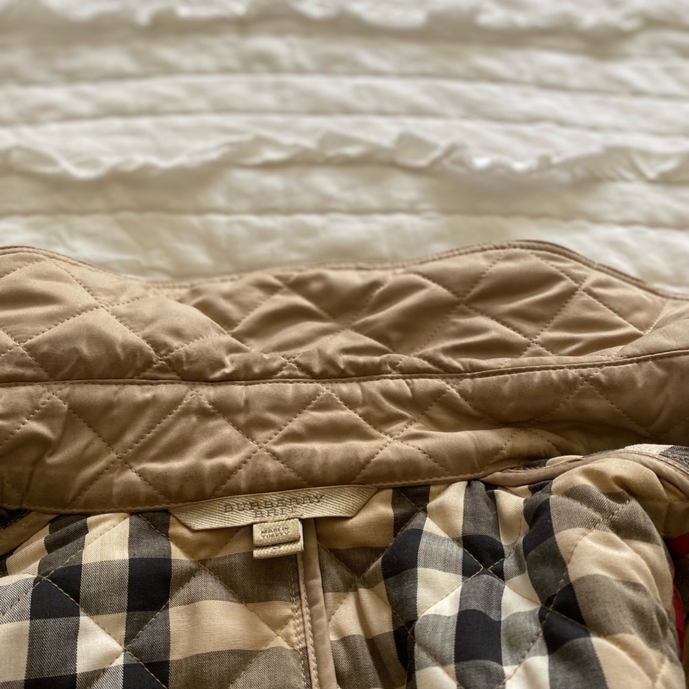 Burberry quilted jacket - Picture 6 of 9